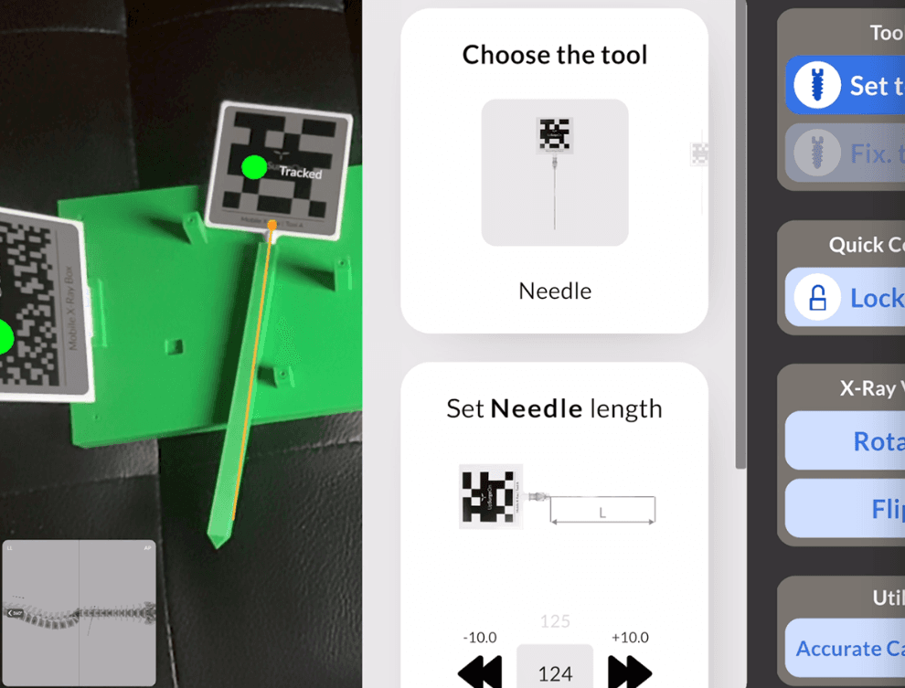 Tool and simulator targets shown in a tracked state